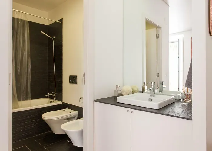 Chao Do Loureiro Baixa-castle Apartment *