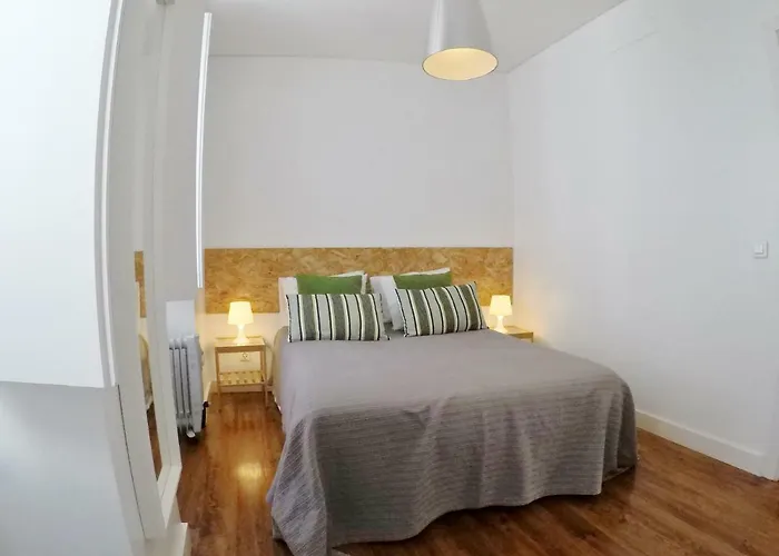 Chao Do Loureiro Baixa-castle Apartment *